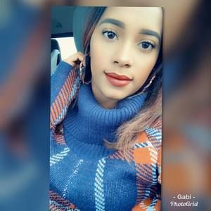 Meet your Posher, Ana